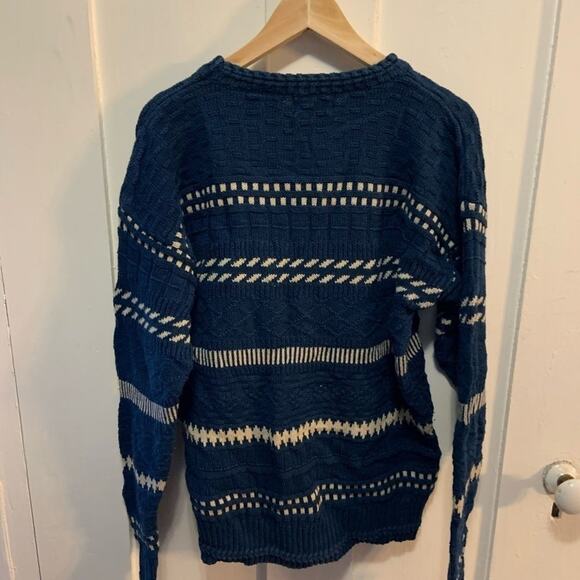 Vintage navy blue striped Gulf traders nautical crewneck sweater! Sz M. In EUC - Picture 6 of 6